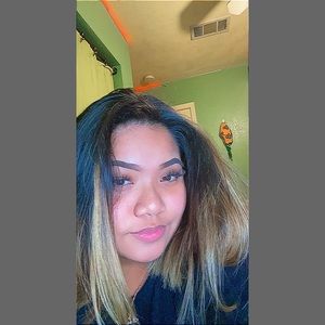 Meet your Posher, Alayah